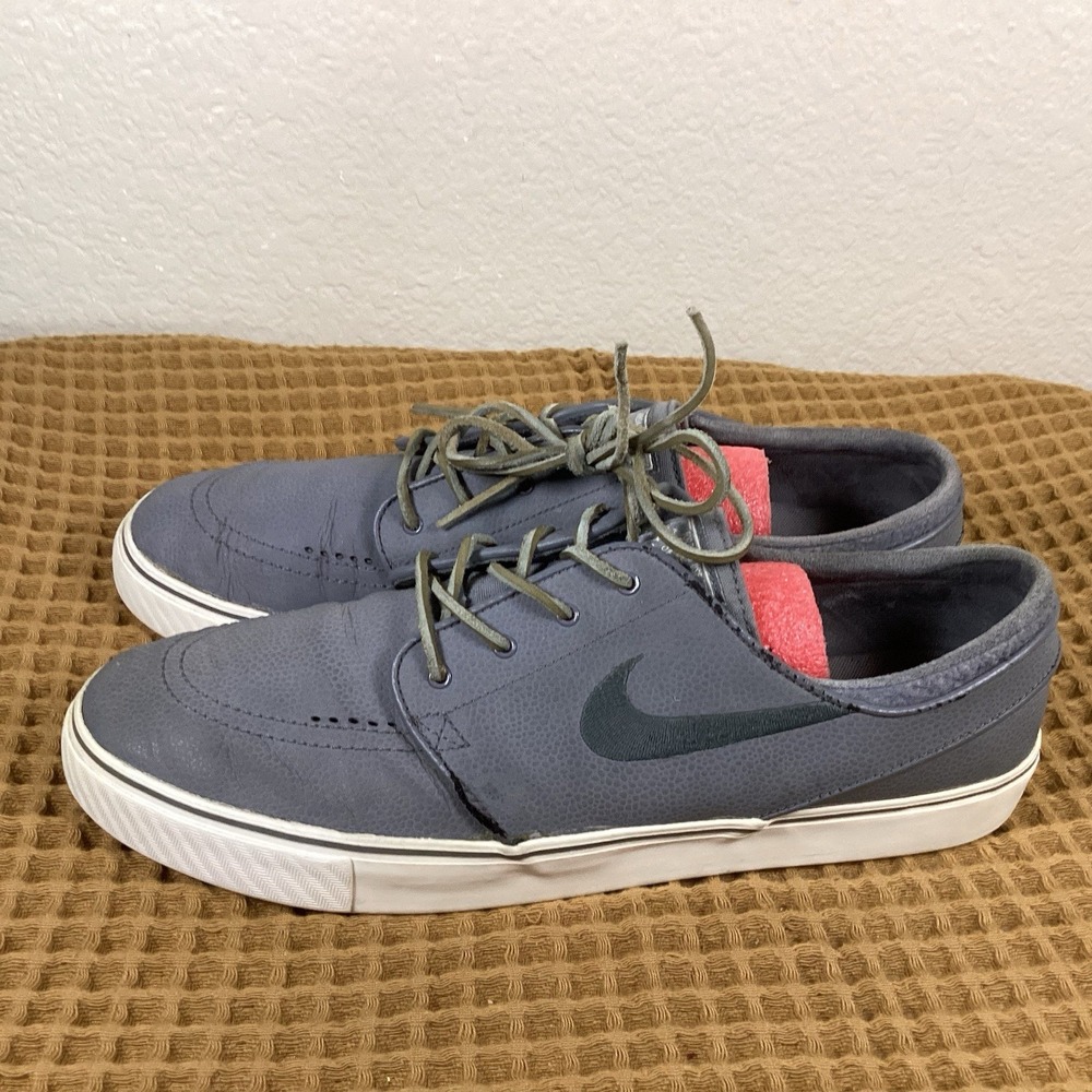 Nike SB Shoes Mens Sz 13 Stefan Janoski Grey Textured Leather Skate 616490-003